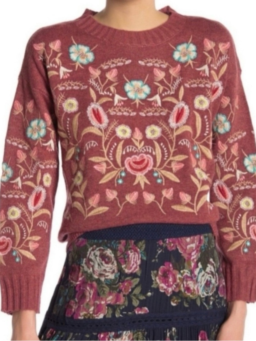 Aratta Floral Embroidered Rust Crewneck Sweater